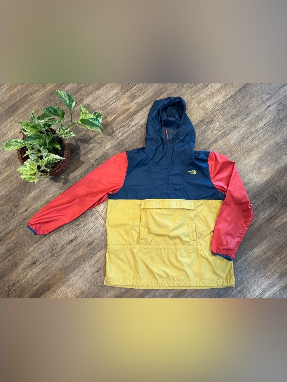 The North Face Gold/Blue Colorblock Windwall Anorak Jacket Sz XL EUC packable